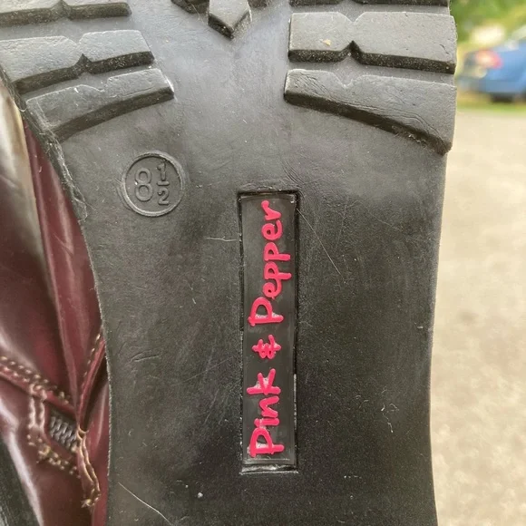 Pink & Pepper burgundy booties size 8 1/2 - Picture 3 of 3